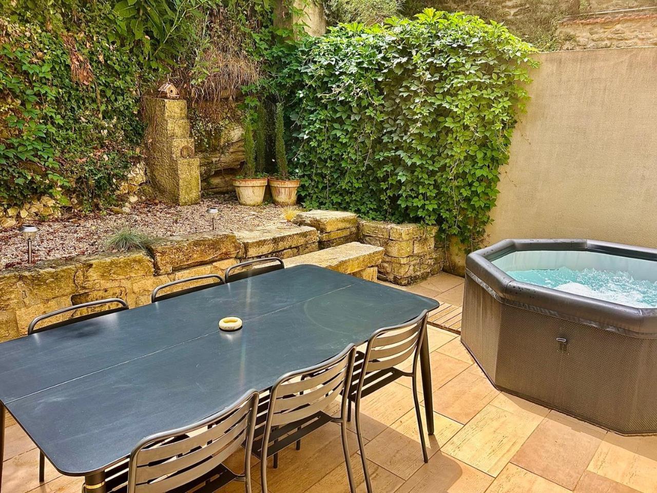 Maison De Village Barbentane Avec Spa Luaran gambar